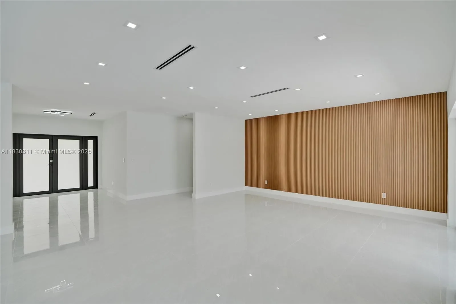 Gallery photo 5