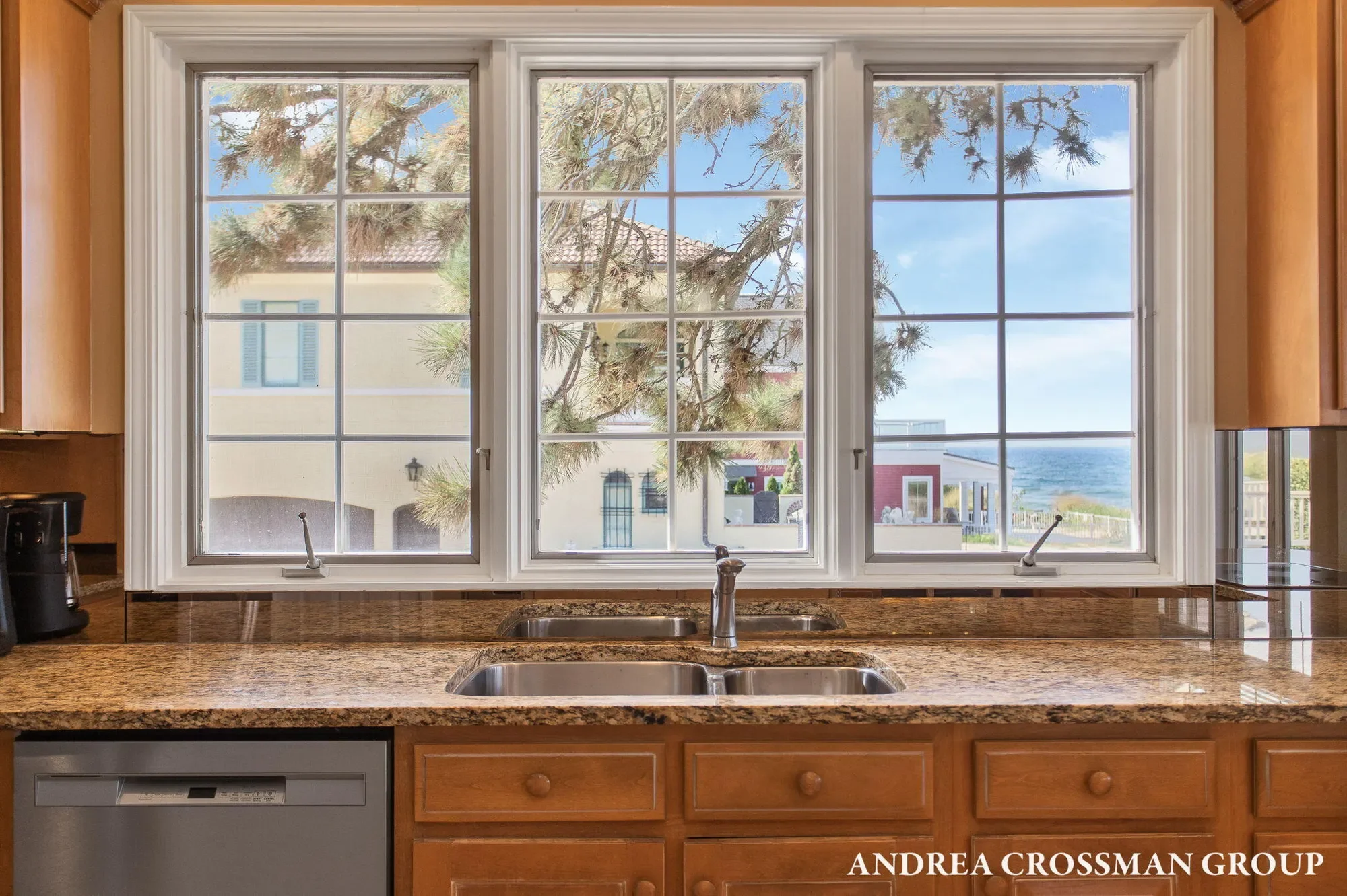 1020 Lions Park Drive, St. Joseph, MI 49085, St. Joseph, Michigan, United States. - Photo 33