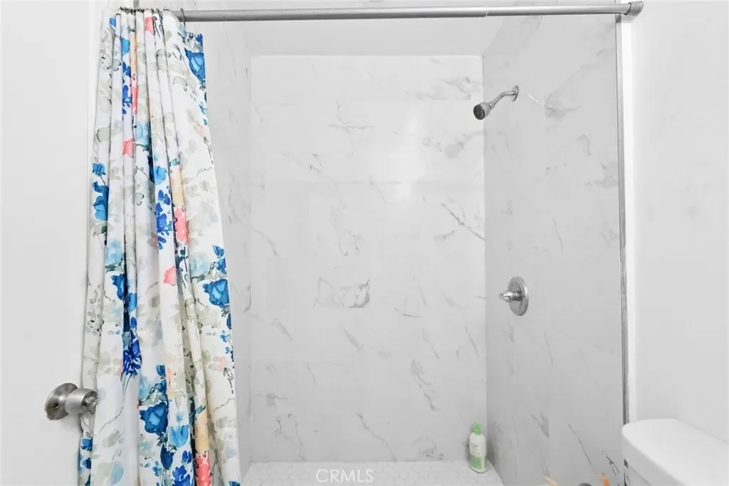 15219 Willard, Los Angeles, California, United States. - Photo 28