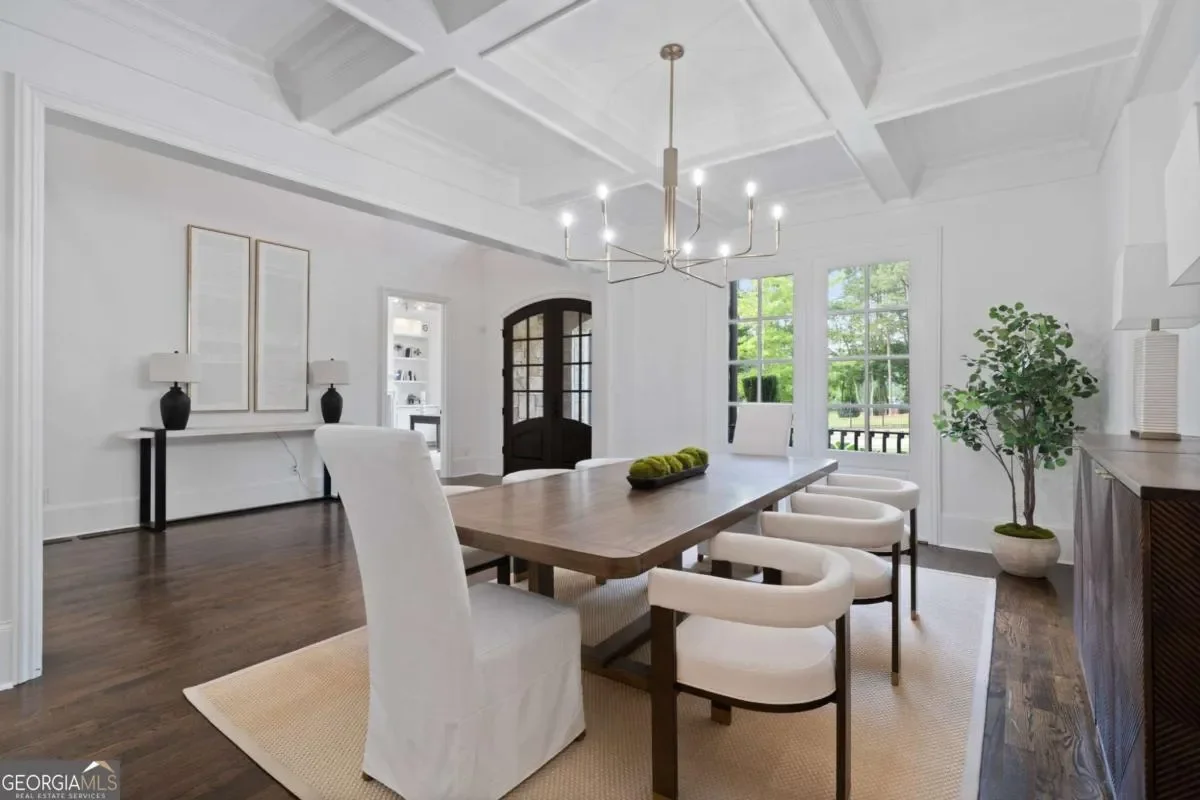 Gallery photo 2
