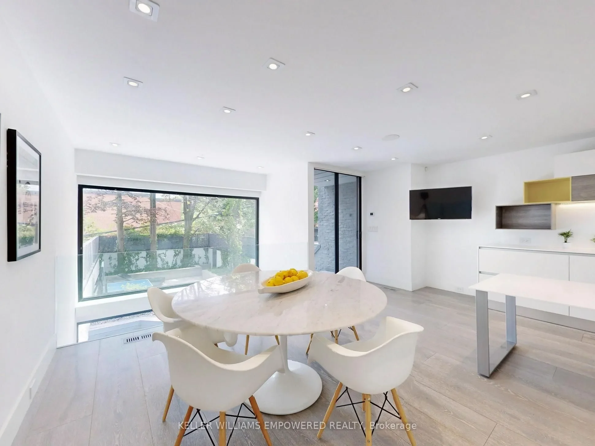 41 Berryman Street, Toronto, ON M5R 1M7, Toronto, Canada. - Photo 7