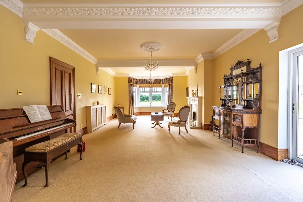 Gallery photo 5