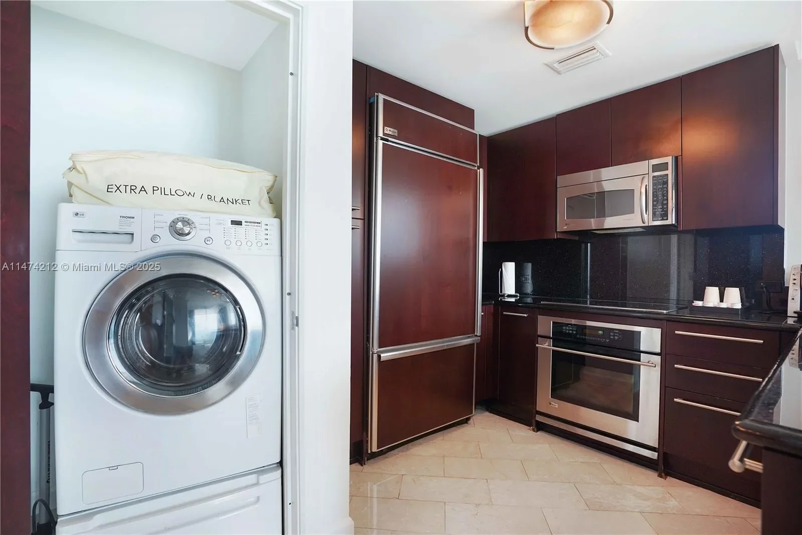 4391 Collins Ave 709, Miami Beach, Florida, United States. - Photo 14