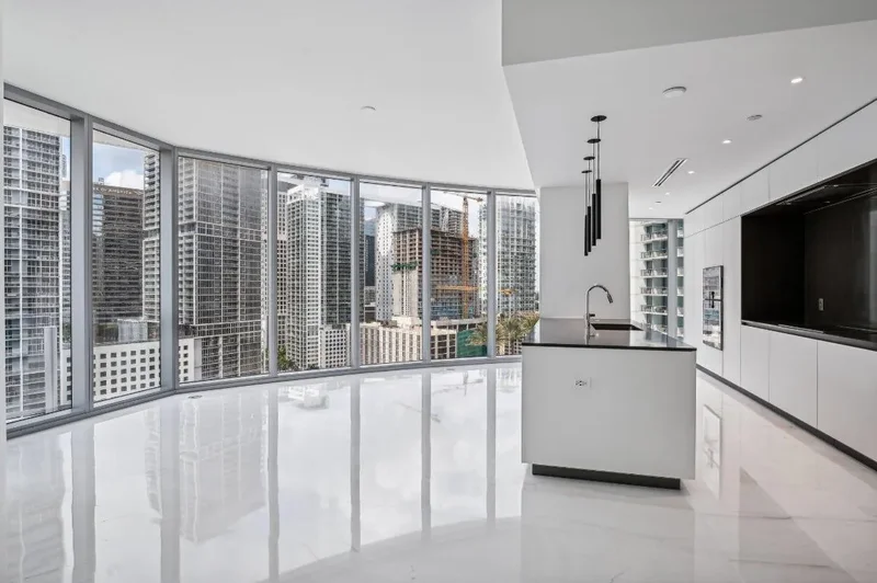300 Biscayne Blvd Way 1907, Miami, Florida, United States. - Photo 4