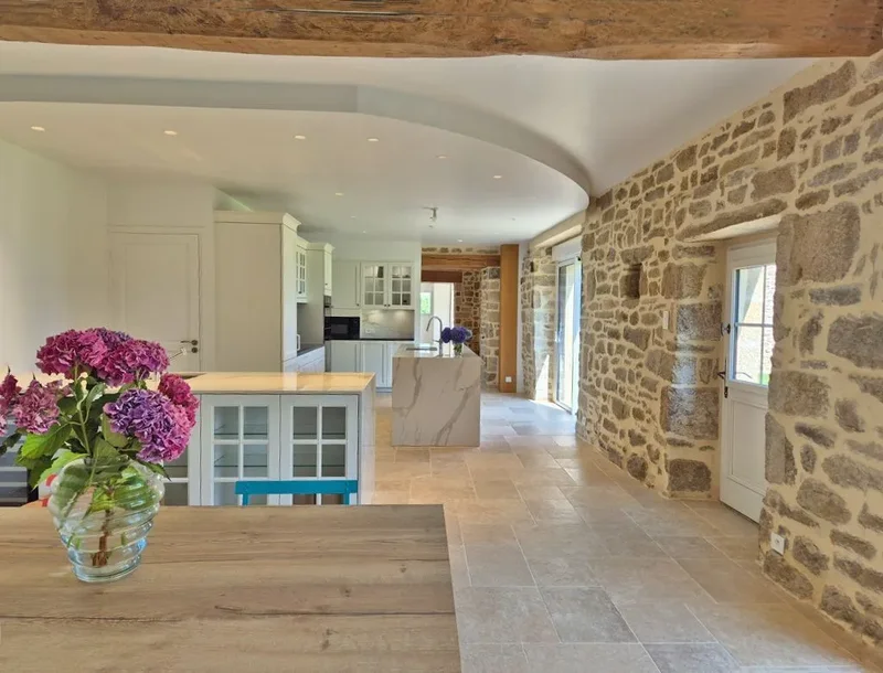 Audierne, Brittany, France. - Photo 8
