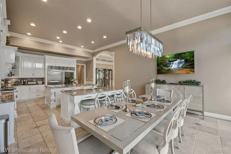 6608 Minnow Pond Drive, West Bloomfield Charter Township, MI 48322, Novi, Michigan, United States. - Photo 28