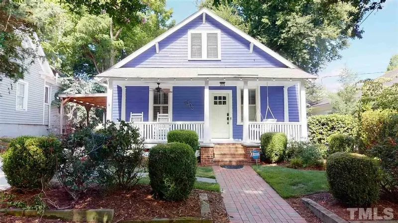 3 Bedrooms Single Family Detached