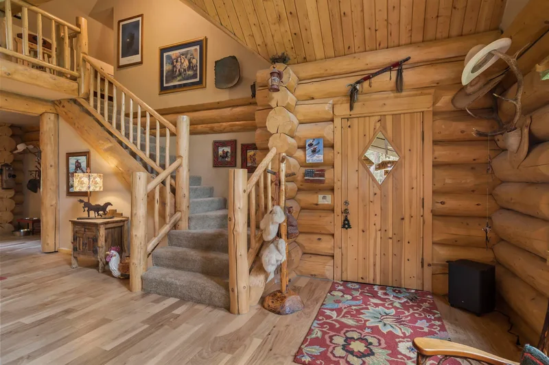 16864 Covina Road, Sunriver, Oregon, United States. - Photo 18