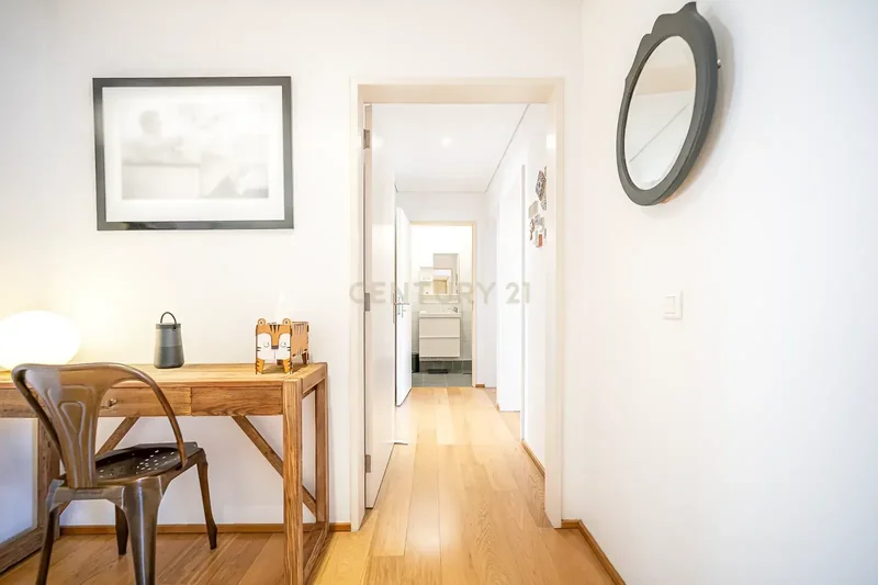 3-bedroom apartment with terrace, garage and elevator in Rua do Benformoso – Lisbon