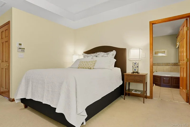 4 Hamlet Way, Hopewell Junction, New York, United States. - Photo 28