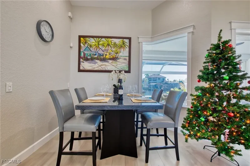 5374 Cortez Court, Cape Coral, Florida, United States. - Photo 32
