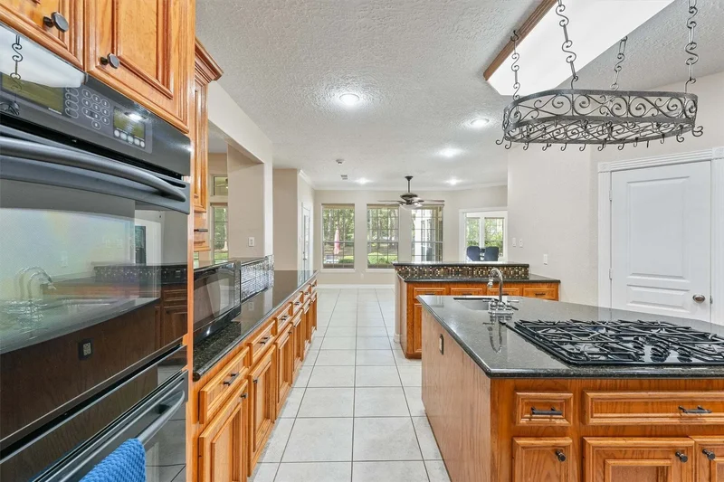 21927 Kimberlys Point, New Caney, TX 77357, New Caney, Texas, United States. - Photo 15