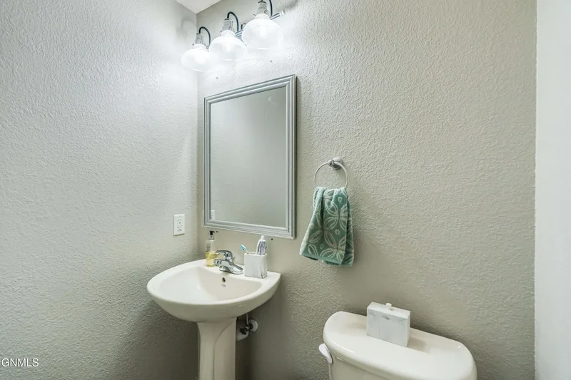 1901 Oregon Drive, Bismarck, ND 58503, Bismarck, North Dakota, United States. - Photo 29