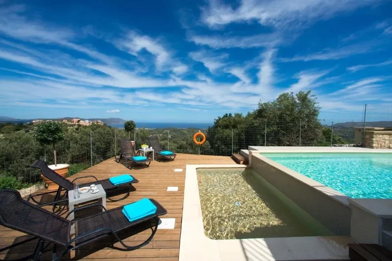 Elegant 3-Level Villa in Georgioupoli, Crete
