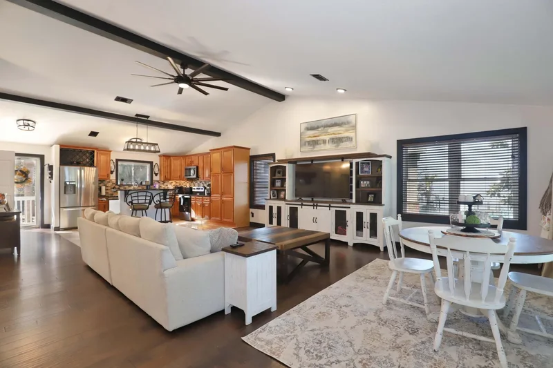 5640 East Bay Boulevard, Gulf Breeze, FL 32563, Gulf Breeze, Florida, United States. - Photo 2