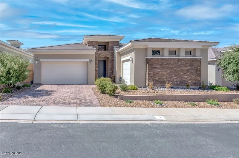 29 Porto Malaga Street, Henderson, NV 89011, Henderson, Nevada, United States. - Photo 47