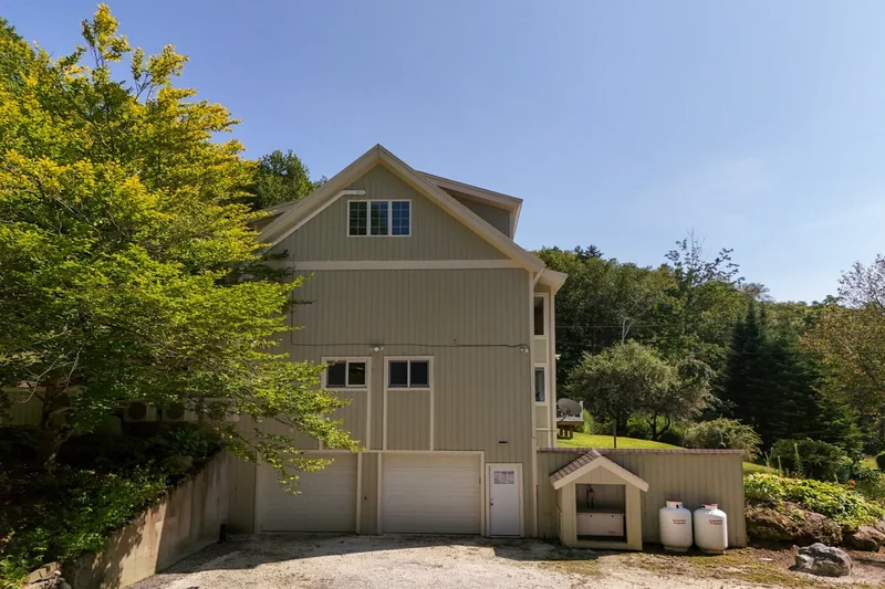 2744 Danby Mountain Road, Dorset, VT 05251, Dorset, Vermont, United States. - Photo 30