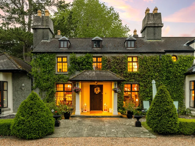 Glendaars House Daars South, Straffan, KE W91 K225, Robinwood, County Kildare, Ireland. - Photo 10