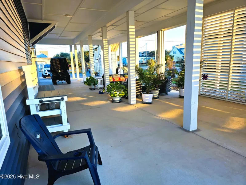 207 Fairview Street, Atlantic Beach, NC 28512, Atlantic Beach, North Carolina, United States. - Photo 19