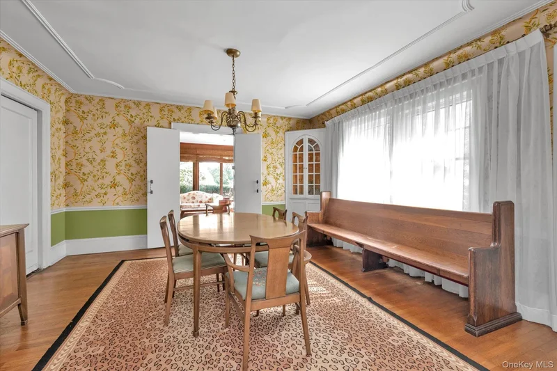 57 Beacon Hill Road, Port Washington, New York, United States. - Photo 15