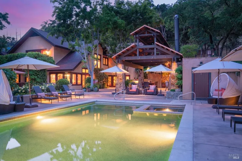 1250 Oakwood Ln, St. Helena, CA 94574, St. Helena, California, United States. - Photo 2