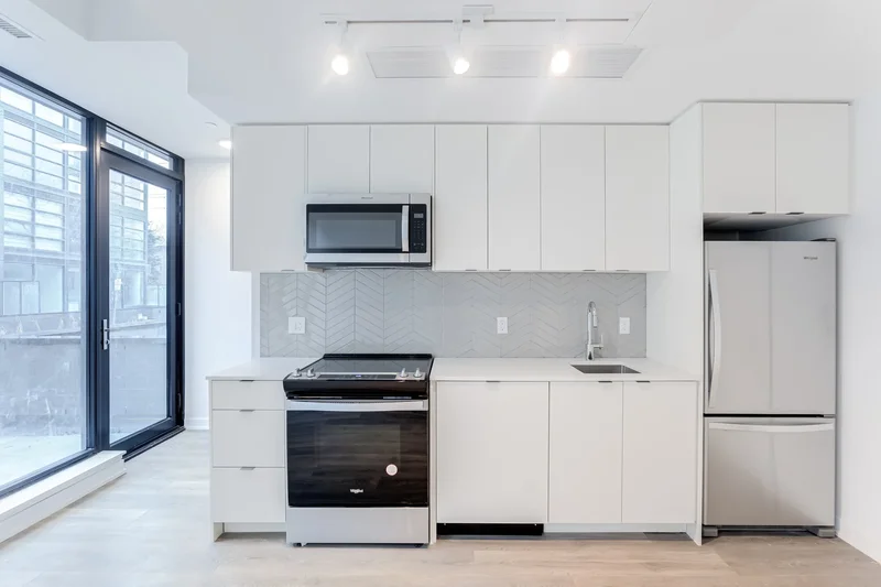 1612 Charles St  139 C, Whitby, ON L1N 0P3, Whitby, Ontario, Canada. - Photo 15
