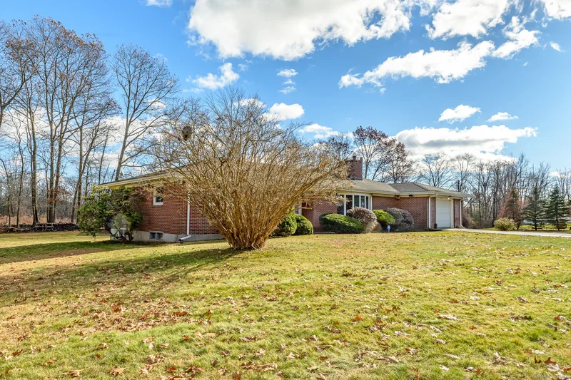 1436 North Road, Killingly, Connecticut, United States. - Photo 31