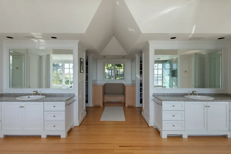 5240 Marine Drive, West Vancouver, BC V7W 2P8, West Vancouver, British Columbia, Canada. - Photo 52