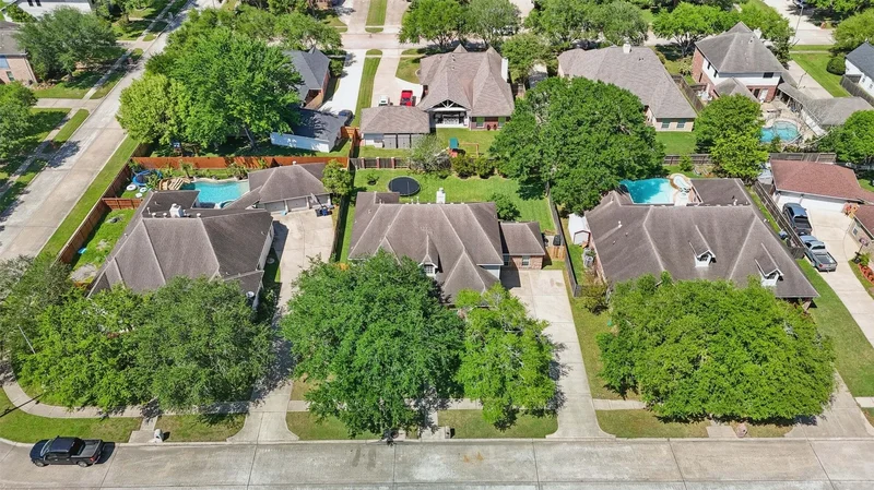 2874 Love Lane, Friendswood, TX 77546, Friendswood, Texas, United States. - Photo 46