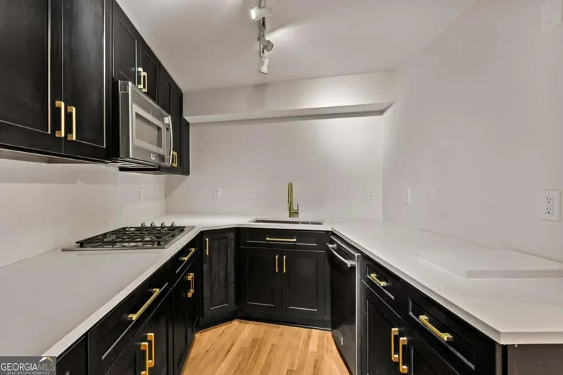 120 Laurel Drive NE, Atlanta, GA 30342, Atlanta, Georgia, United States. - Photo 58