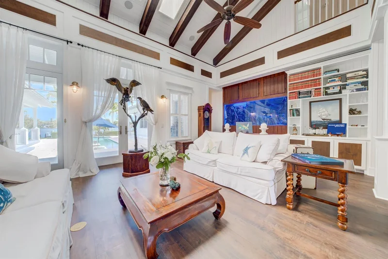 5270 Pennock Point Road, Jupiter, Florida, United States. - Photo 36