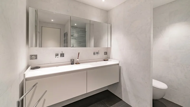 Cannes Croisette, High End 3 Room Apartment With Pool And Garage