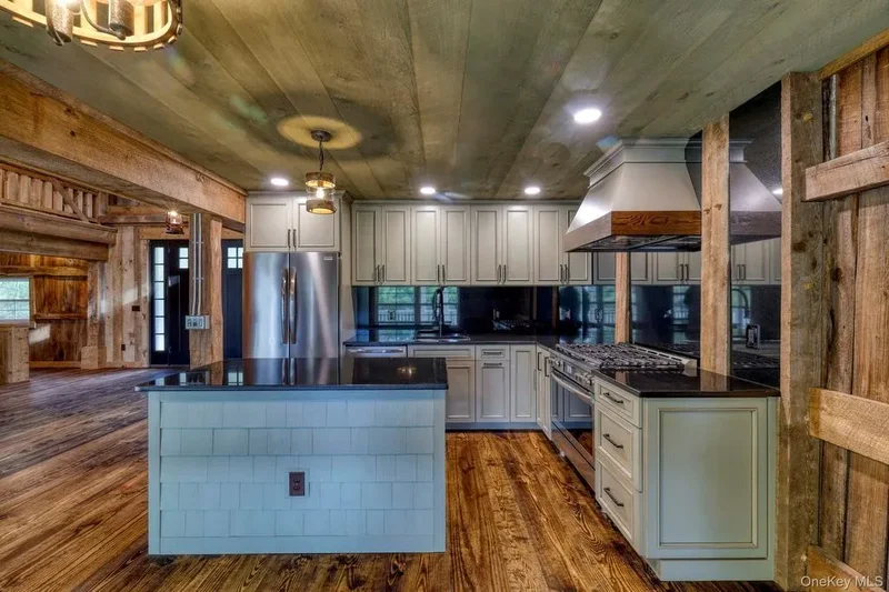 2489 NY-42, Forestburgh, NY, 12777, USA, Forestburgh, New York, United States. - Photo 30