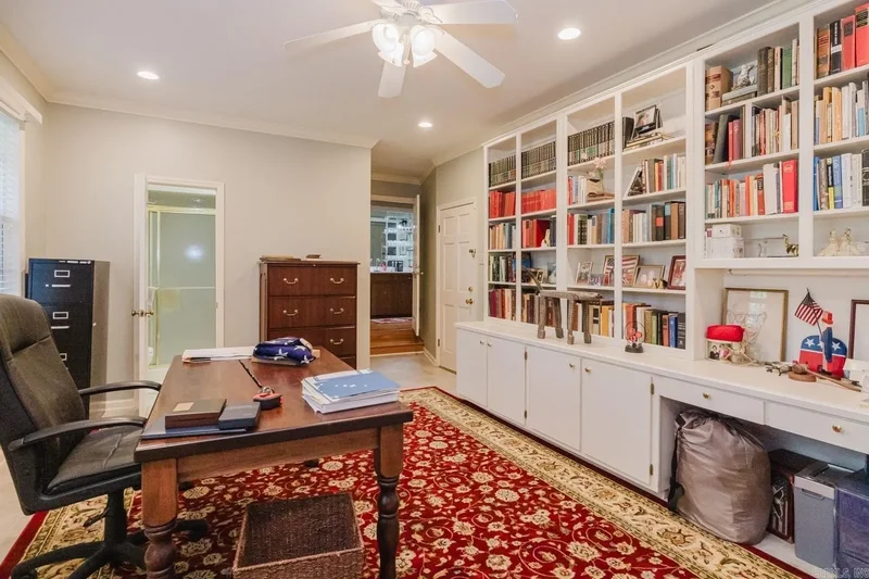 249 Pleasant Valley Drive, Little Rock, AR 72212, Little Rock, Arkansas, United States. - Photo 35