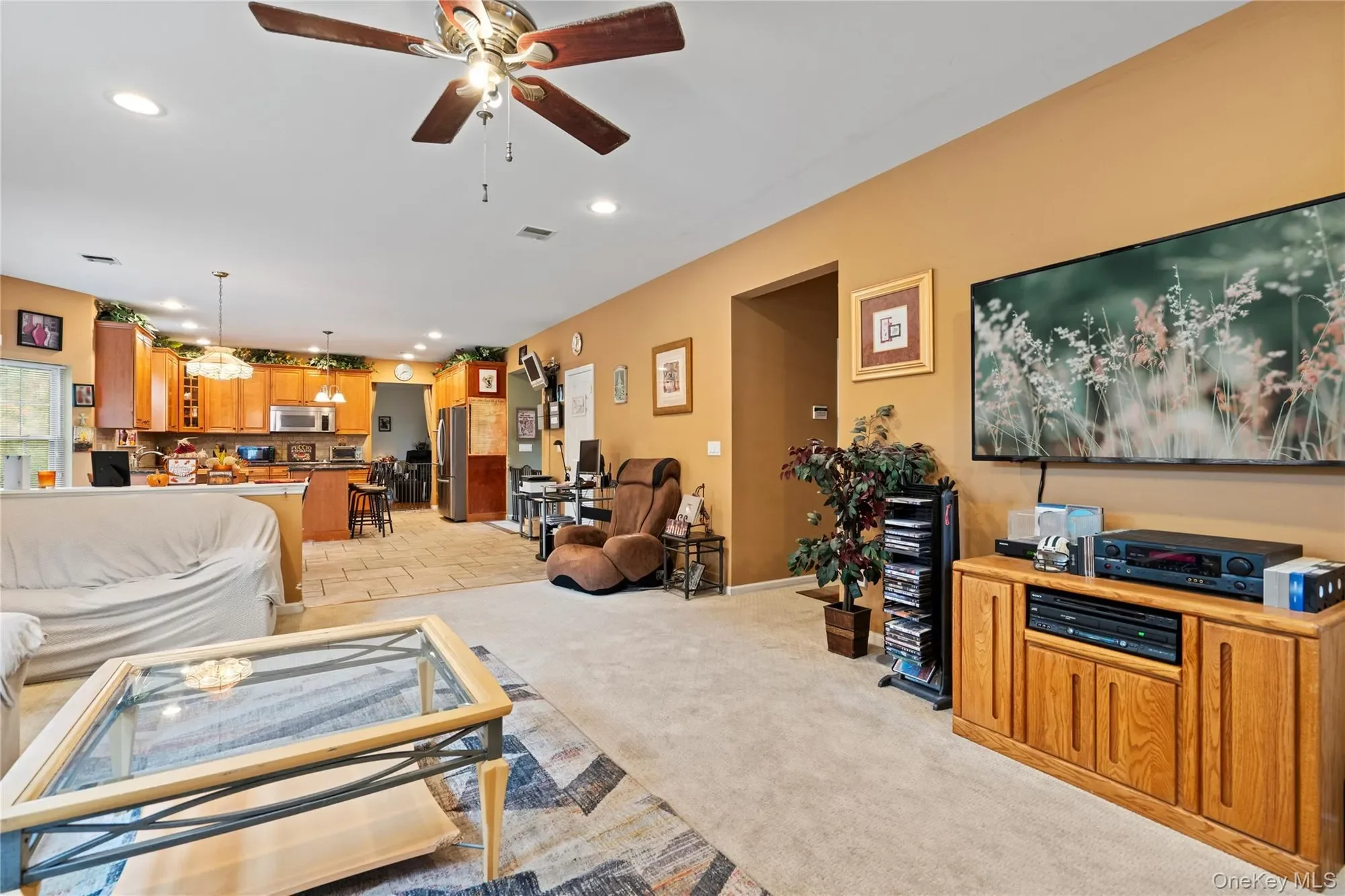 22 Southview Circle, Lake Grove, New York, United States. - Photo 18