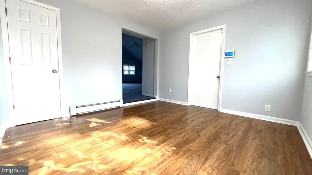 Gallery photo 2