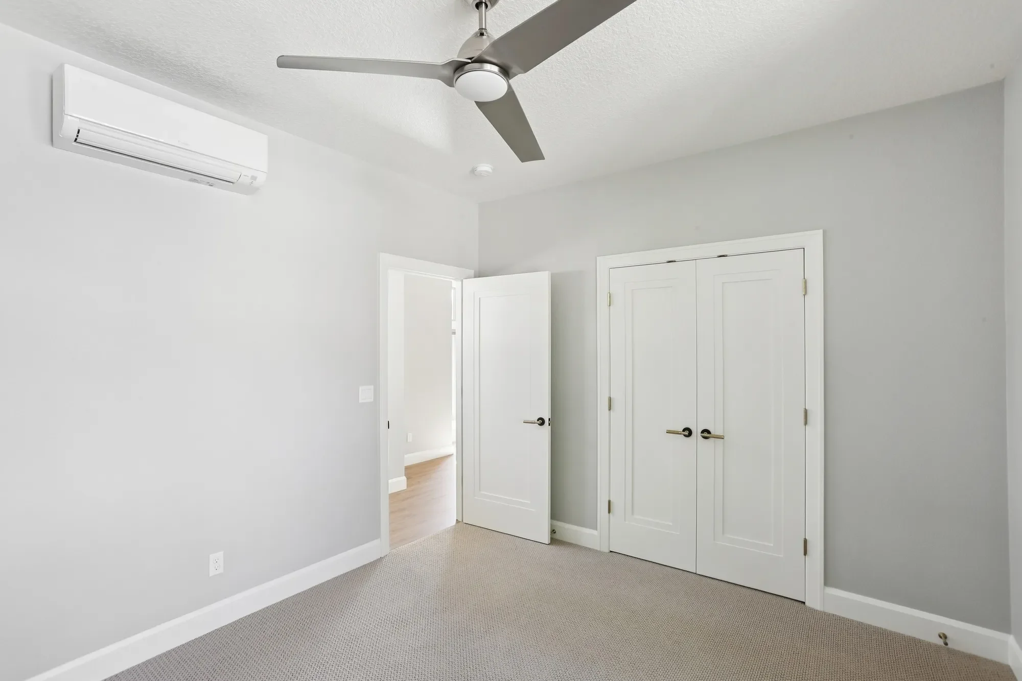 Gallery photo 8