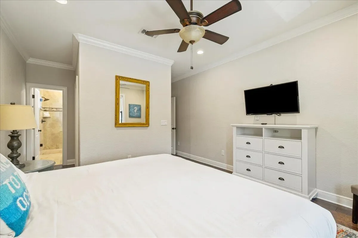 Gallery photo 9