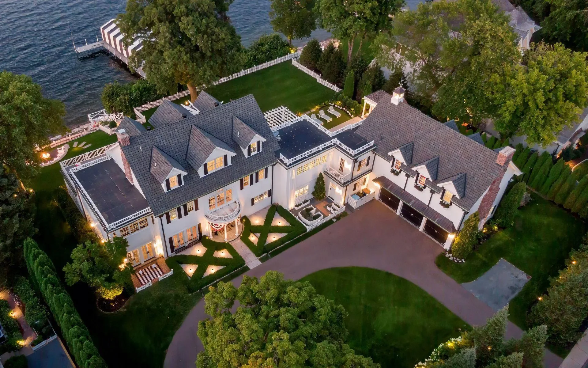 20100 Lakeview Avenue, Deephaven, MN 55331, Deephaven, Minnesota, United States. - Photo 35