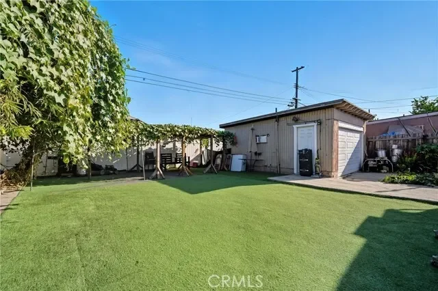 409 W Cedar St, Compton, CA 90220, Compton, California, United States. - Photo 22