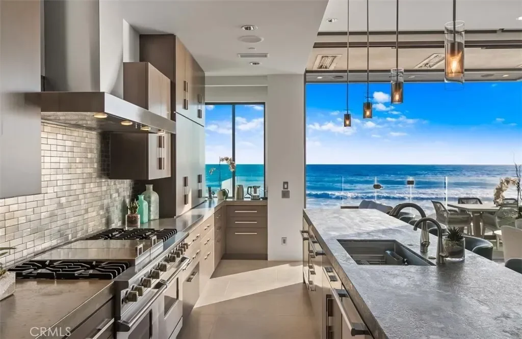 35461 Beach Road, Dana Point, California, United States. - Photo 20