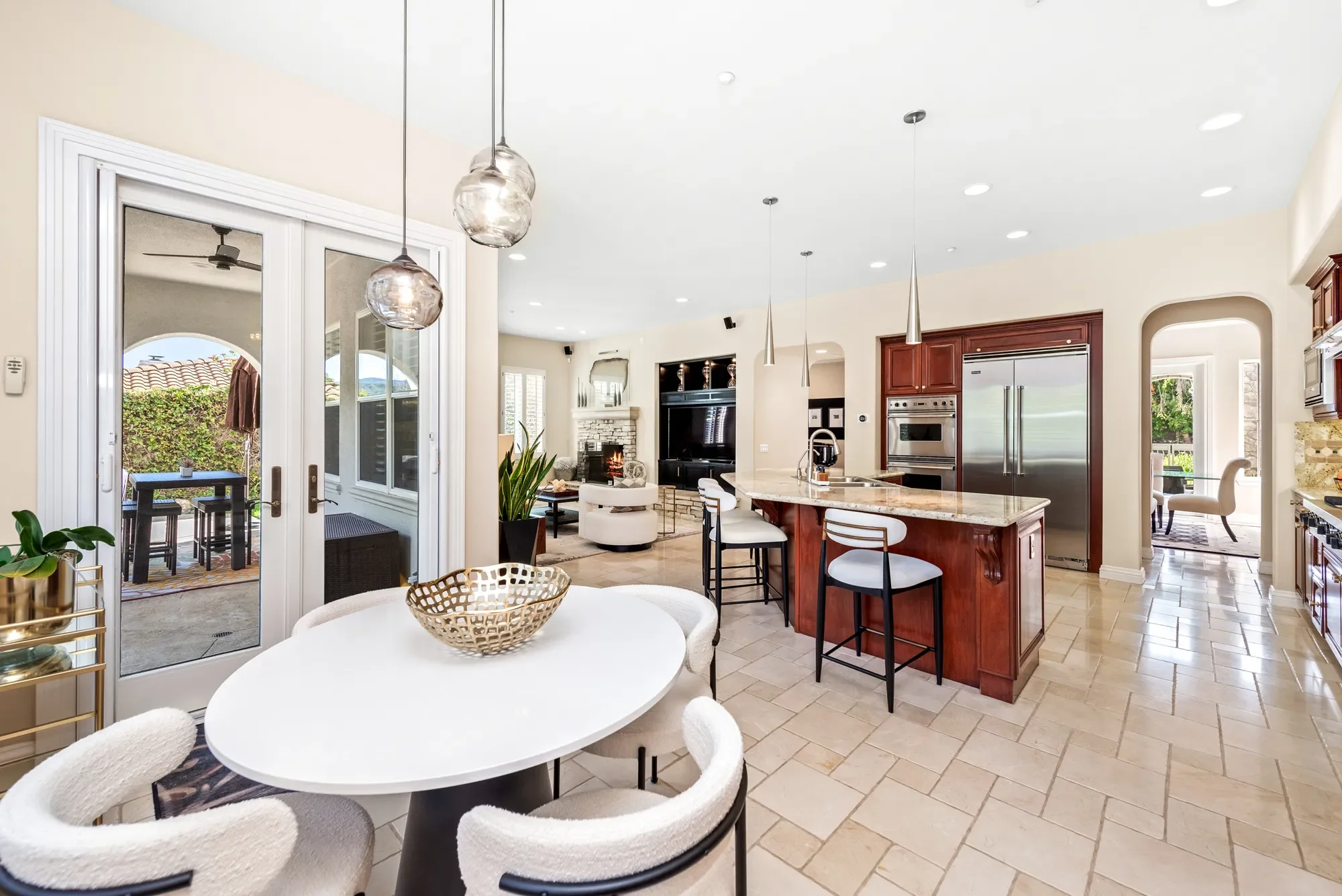 1008 N Country Club Drive, Simi Valley, CA 93065, Simi Valley, California, United States. - Photo 31