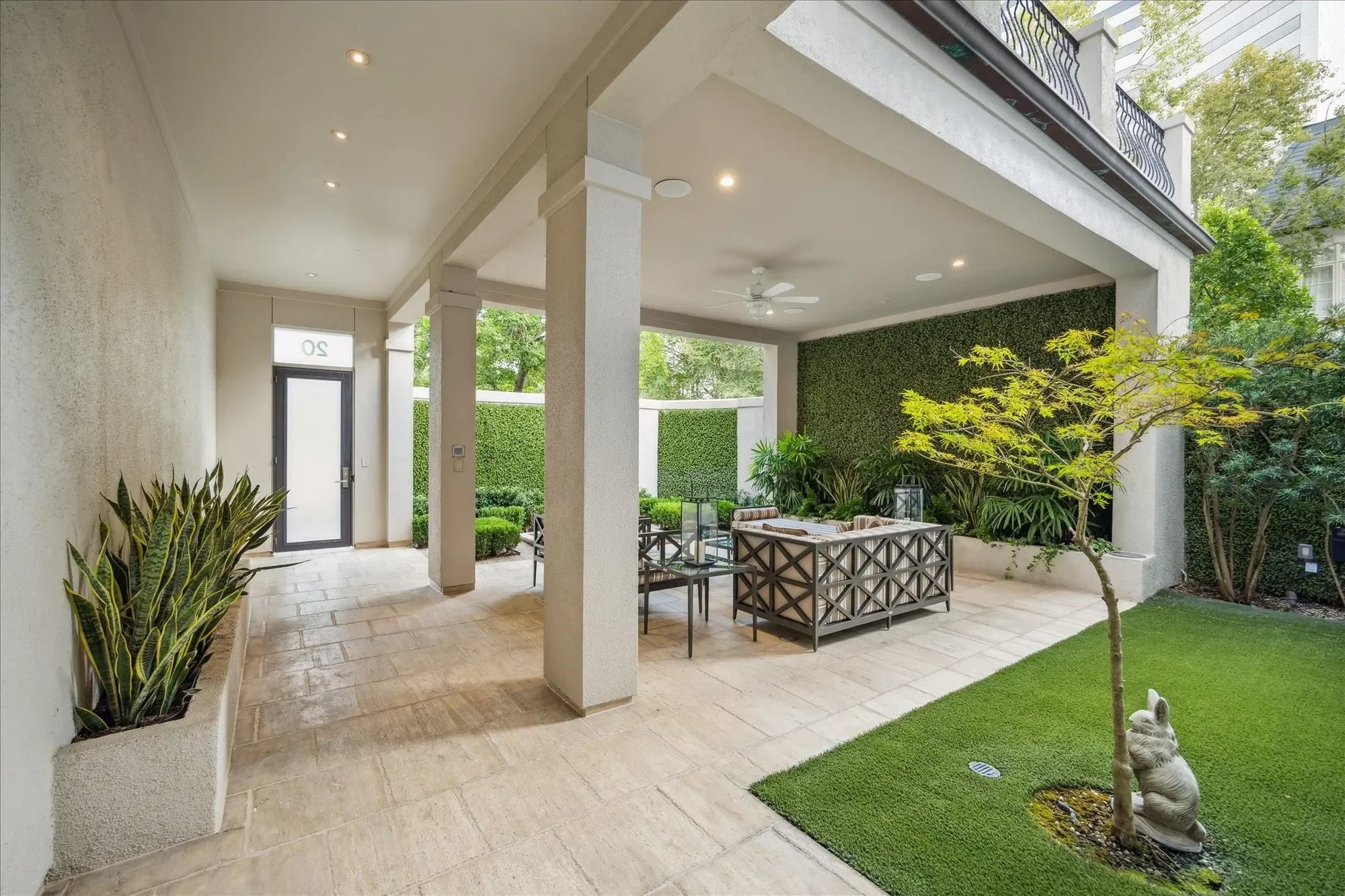 20 Eaton Square, Houston, Texas, United States. - Photo 5