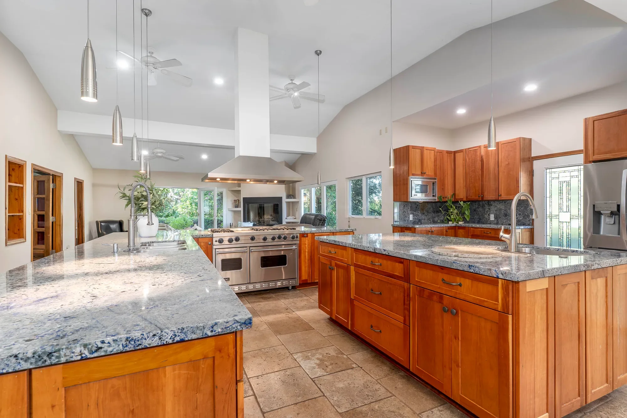 5653 Shirley Avenue , Tarzana, CA 91356, Los Angeles, California, United States. - Photo 16