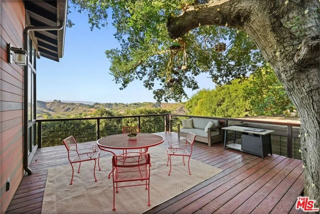 21956 Cereza Way, Topanga, California, United States. - Photo 59