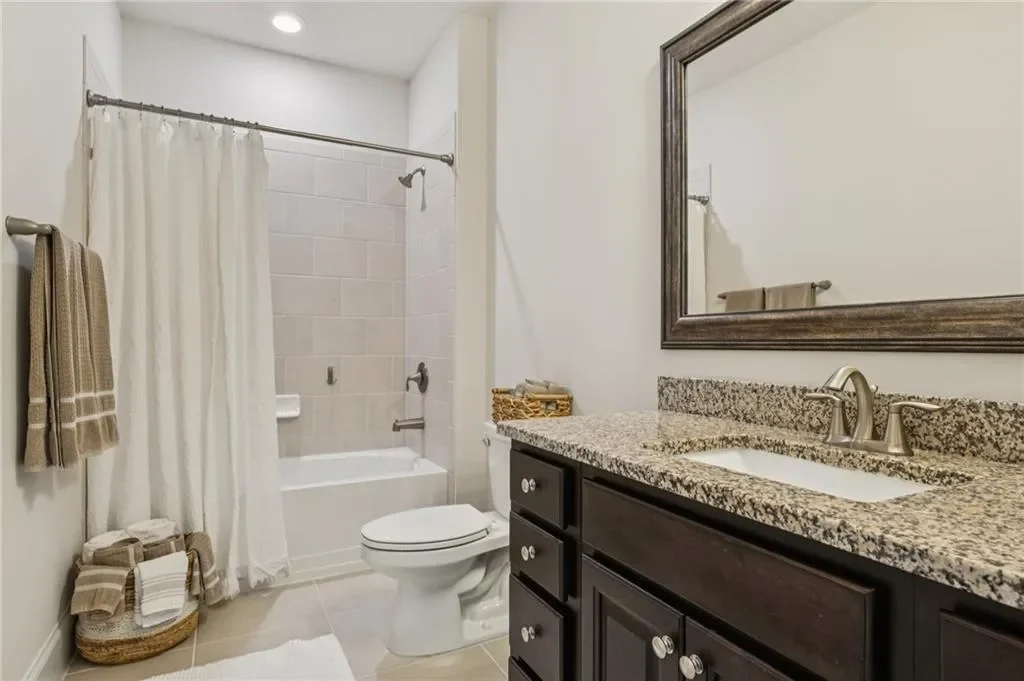 16140 Grand Litchfield Drive, Roswell, Georgia, United States. - Photo 45
