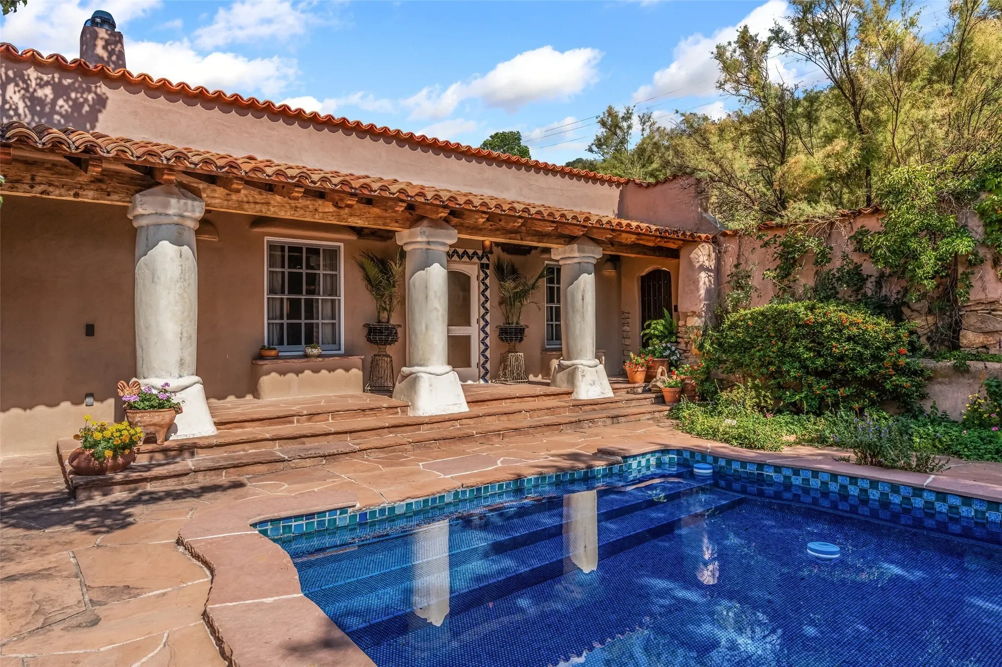 1379 Canyon Road , Santa Fe, NM 87501, Santa Fe, New Mexico, United States. - Photo 47