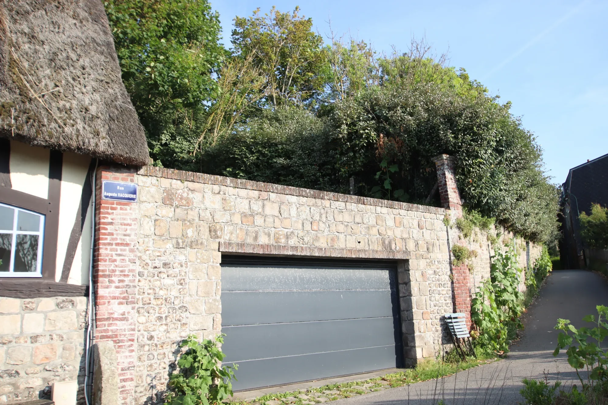Gallery photo 3