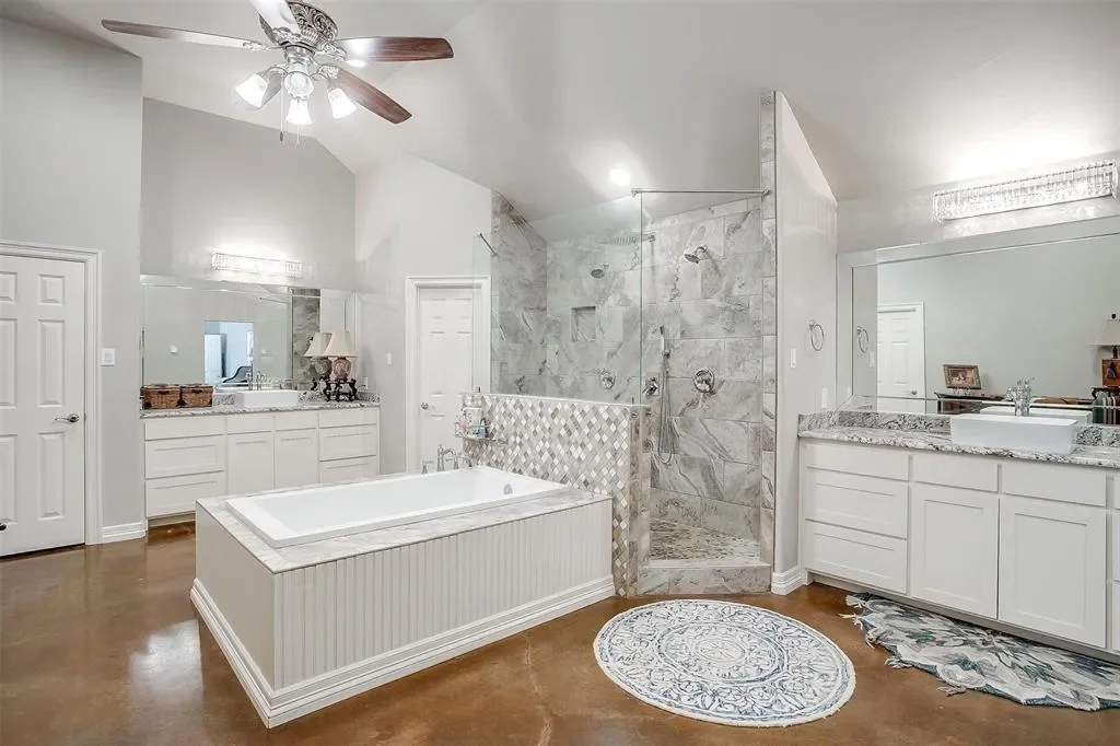 819 Old Annetta Road, Aledo, Texas, United States. - Photo 19