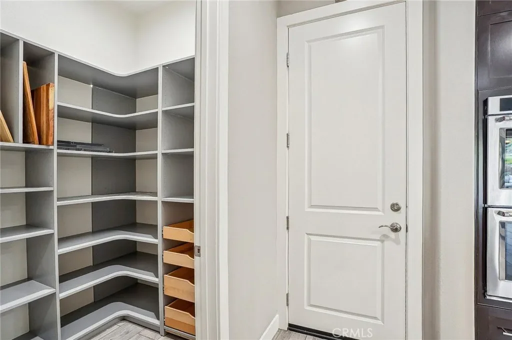 20452 W Esmerelda Lane, Porter Ranch, CA, 91326, USA, Los Angeles, California, United States. - Photo 32